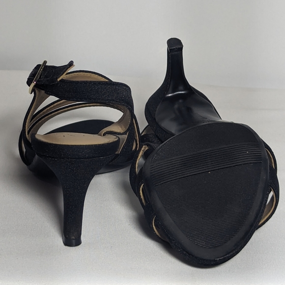 NEW Naturalizer Womens Taimi Adjustable Evening Sandals Sz 8 black metallic - Picture 4 of 4